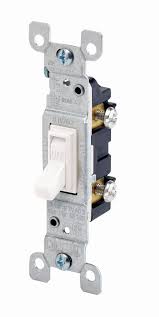 140137 TOGGLE SWITCH 15A